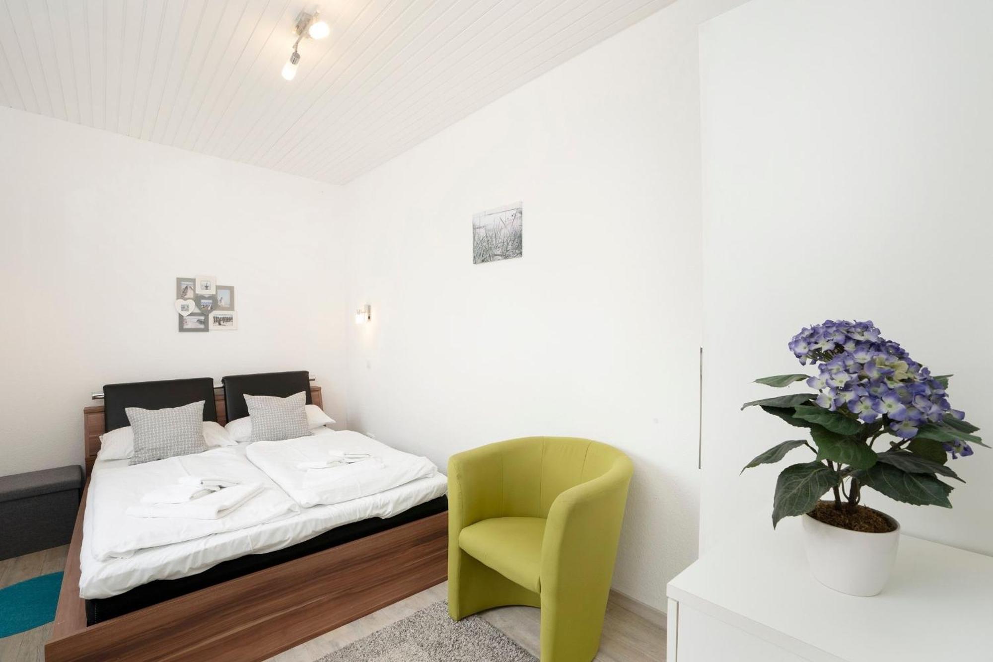 Haus Waldfrieden Ferienhaeuschen Waldfrieden Appartement Haffkrug Buitenkant foto
